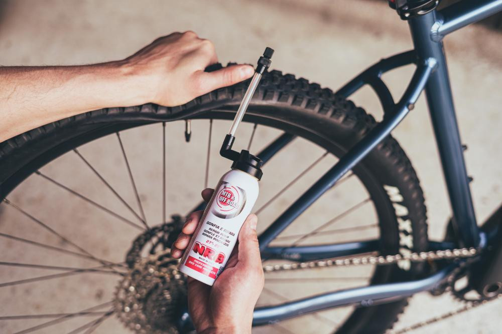 Spray Naprawczy do Dętek Opon Rowerowych NRG MTB