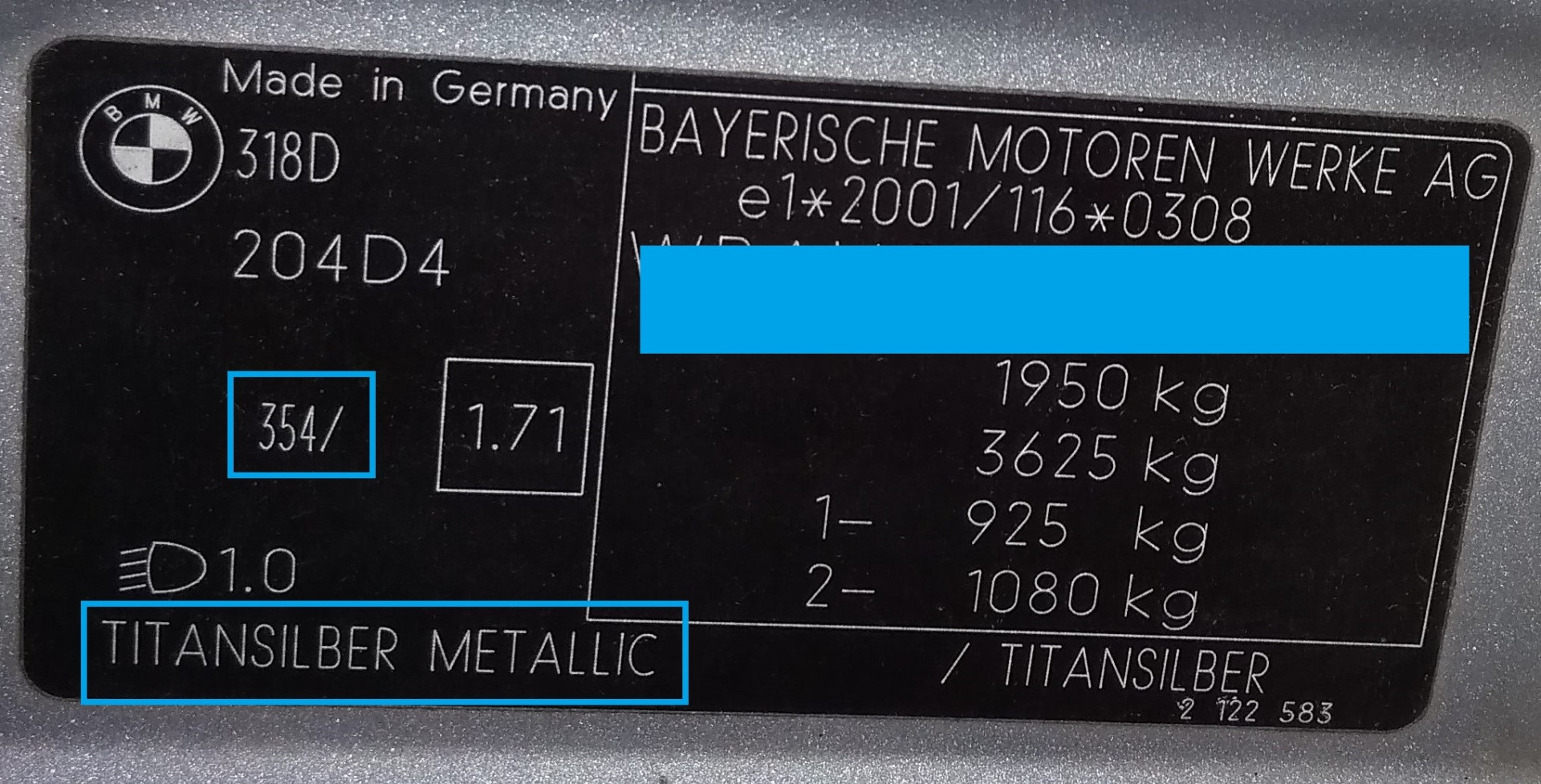 Tabliczka z kodem koloru BMW 354 Titansilber