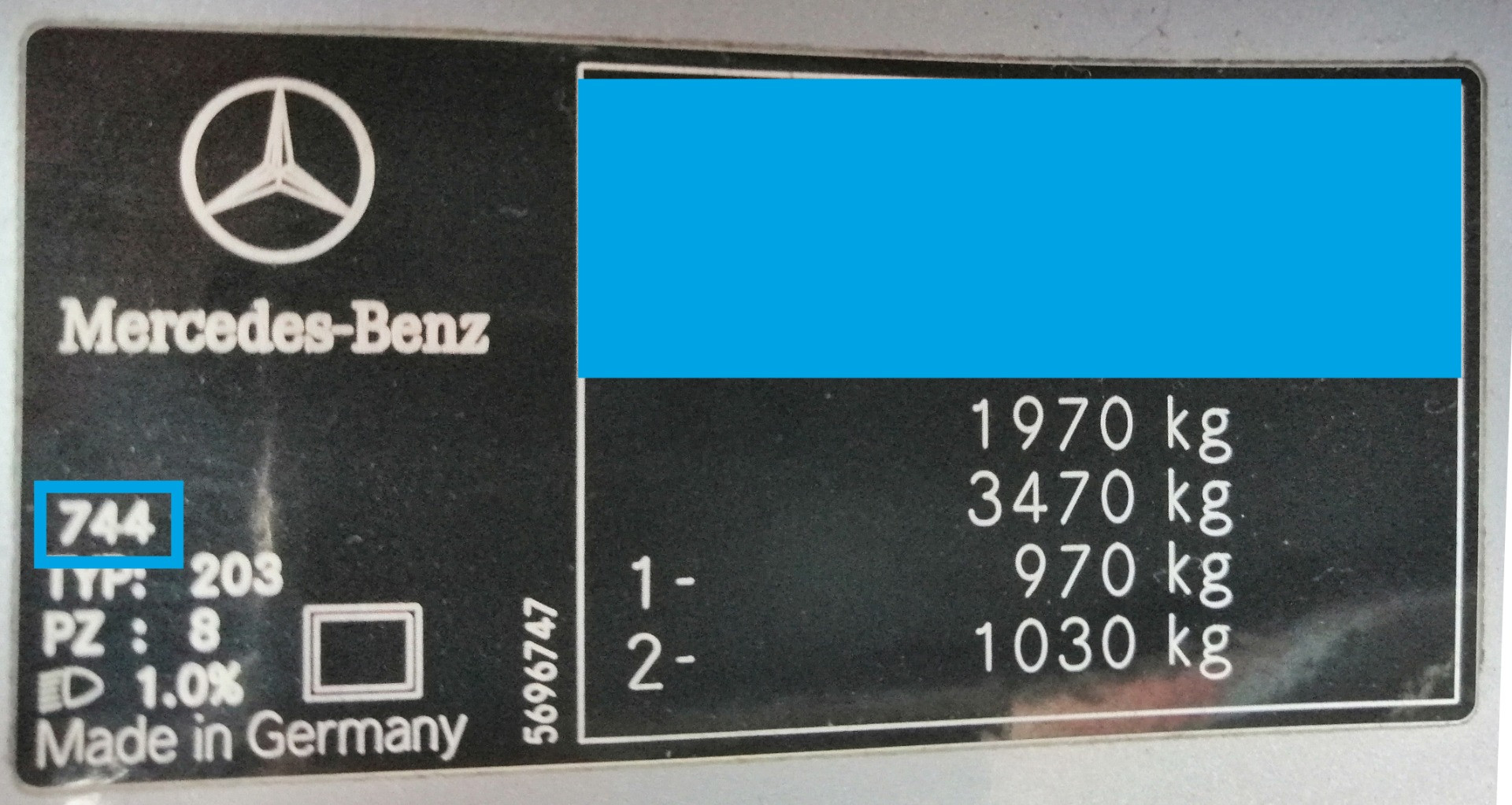 Tabliczka z kodem koloru MERCEDES 744 Brillantsilber